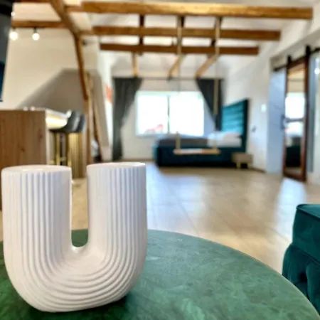 Loft With Parking 아파트 *