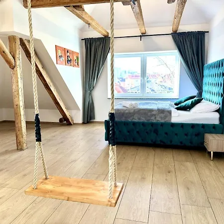 Loft With Parking Appartement Maribor