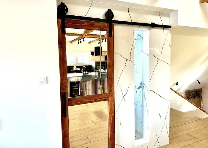 Loft With Parking 마리보르