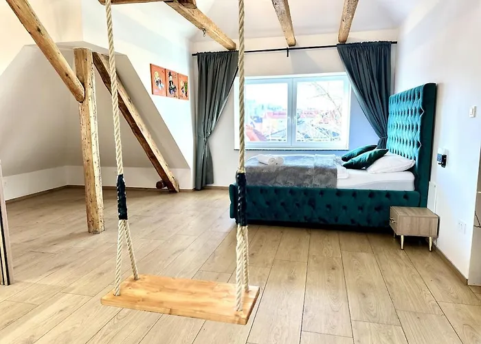 Loft With Parking 아파트 마리보르